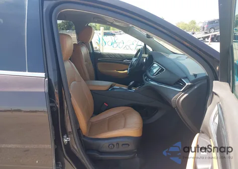 2018 Buick Enclave Premium z USA, uszkodzony, nr VIN 5GAEVBKW5JJ131961